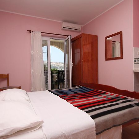 Apartments By The Sea Stara Novalja, Pag - 6469 Номер фото